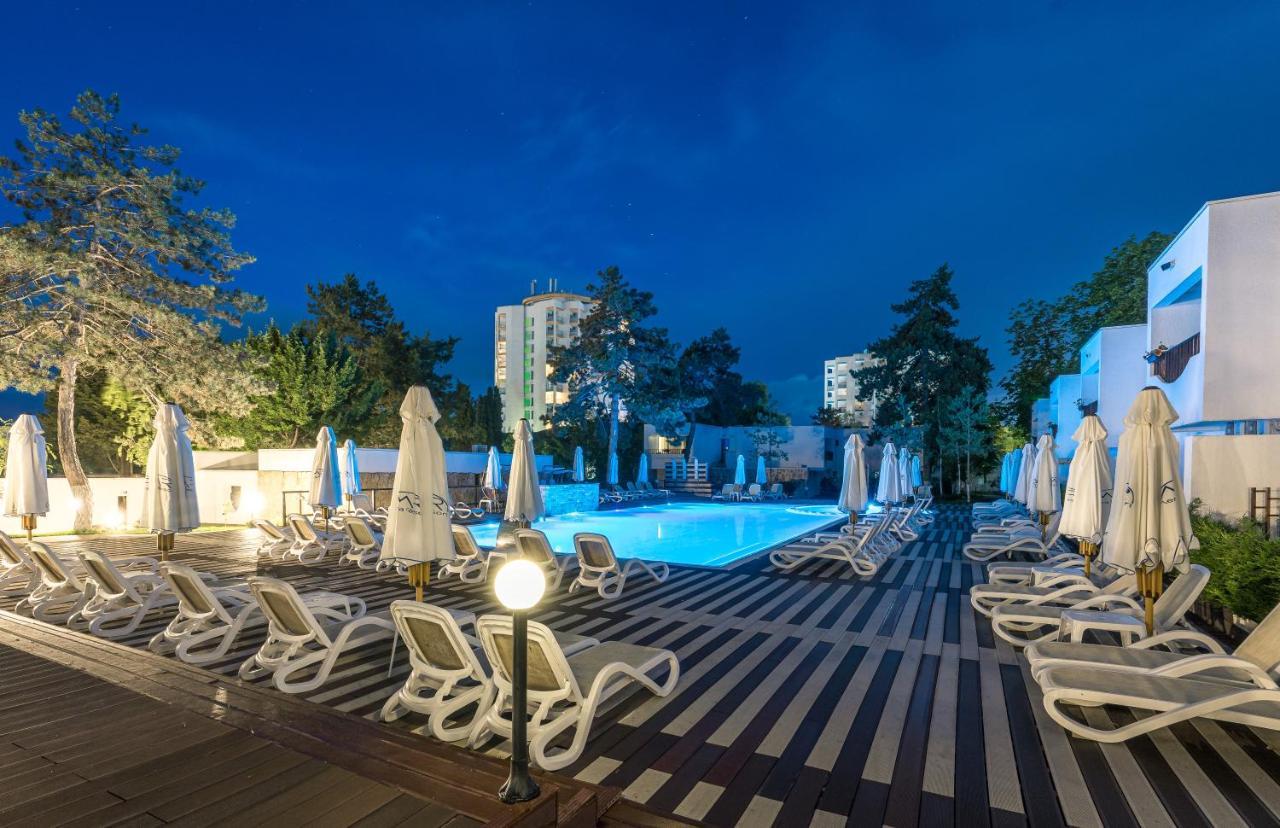 Resort Mera 4*