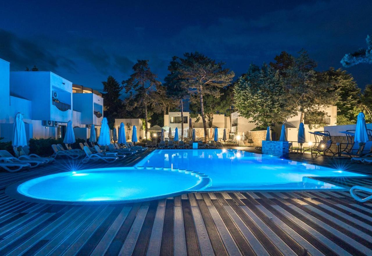 Resort Mera